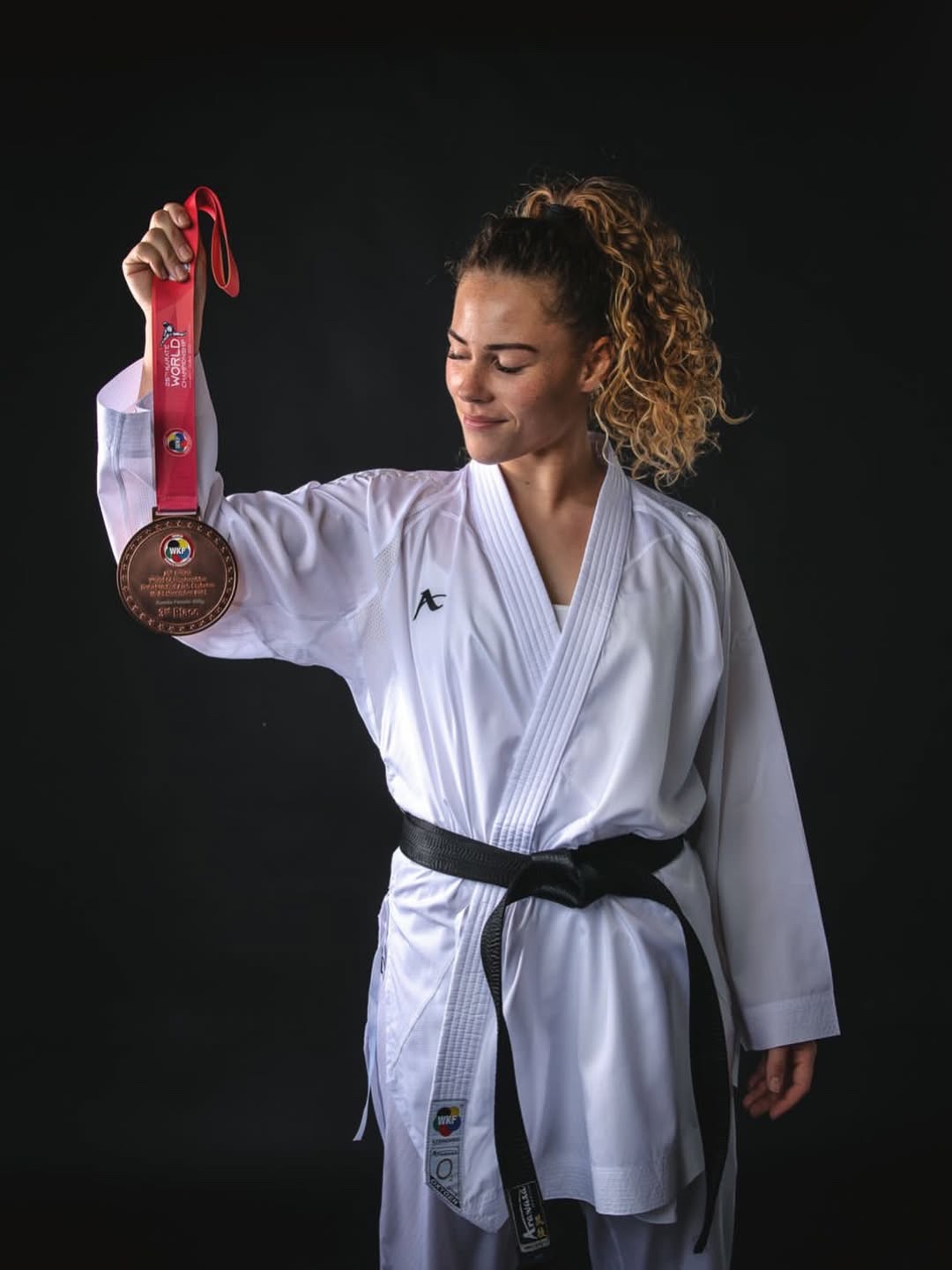 Lynn Snel with her World Championships bronze medal