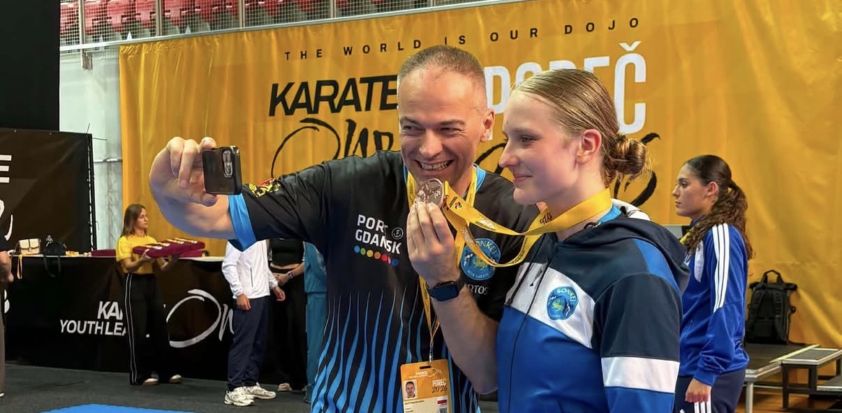 Natalia Balut poses for a selfie with her bronze medal at the Karate1 Youth League in Poreč